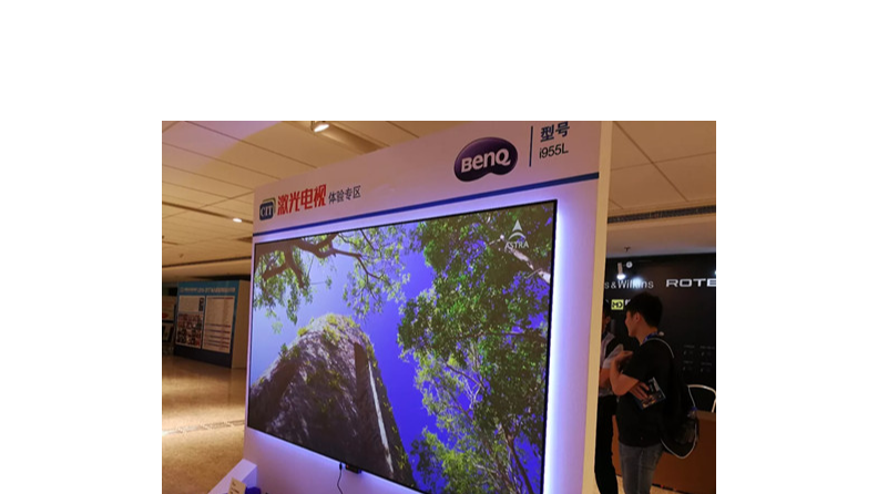 激光电视软幕和硬幕区别有哪些，五大区别您需要了解【南京尊龙凯时音响】
